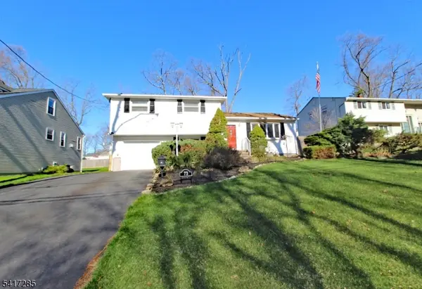 73 Winchester Rd, Livingston Twp., NJ 07039
