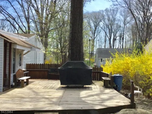 22 Homestead Rd, Jefferson Twp., NJ 07849