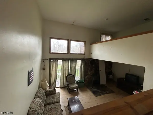 9 Village Way #3, Vernon Twp., NJ 07462