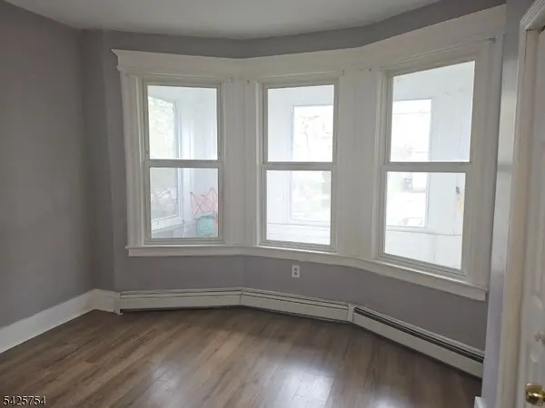 234 Smith St, Newark City, NJ 07106