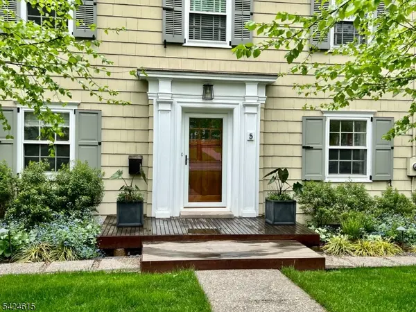 5 North Ter, Maplewood Twp., NJ 07040
