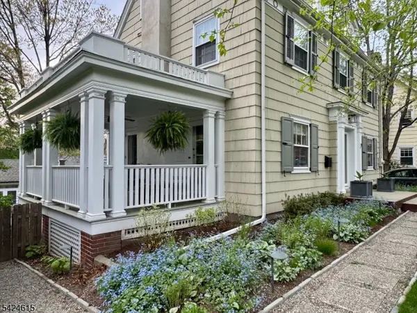 5 North Ter, Maplewood Twp., NJ 07040