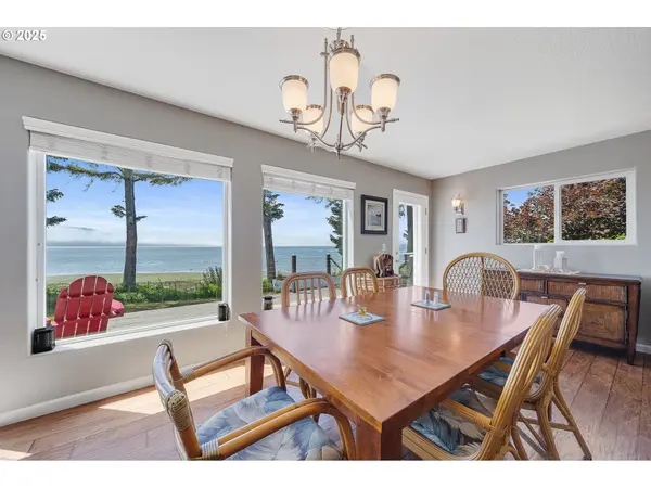 8580 BAYFRONT LN, Bay City, OR 97107