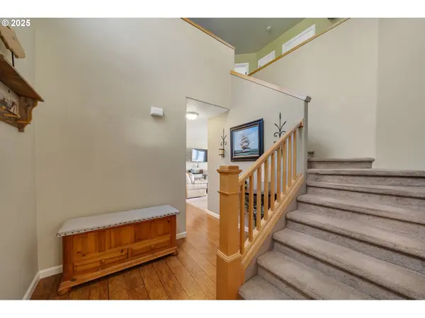 8580 BAYFRONT LN, Bay City, OR 97107