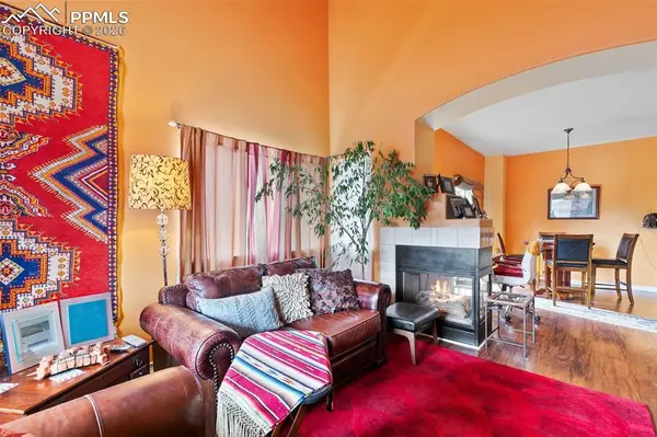 3930 Leah HTS, Colorado Springs, CO 80906