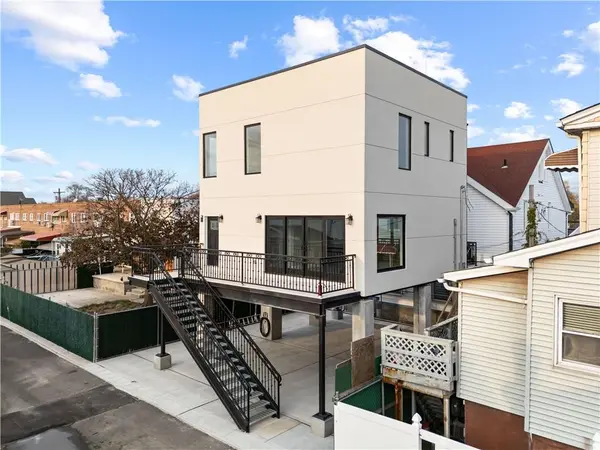 62 Abbey CT, Brooklyn, NY 11229