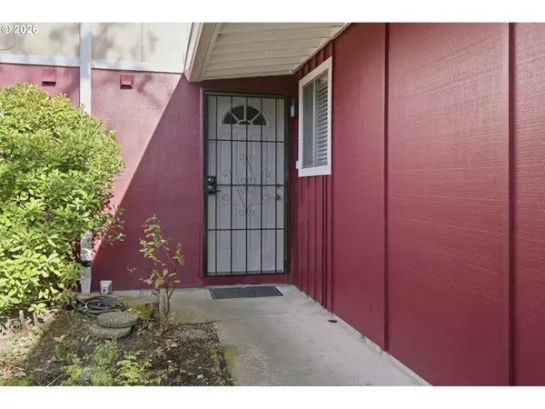 1326 QUAKER ST, Eugene, OR 97402