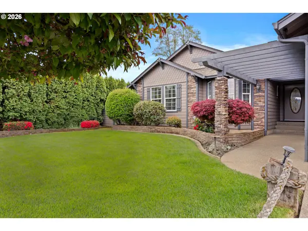 237 CAMBRIDGE DR, Sutherlin, OR 97479