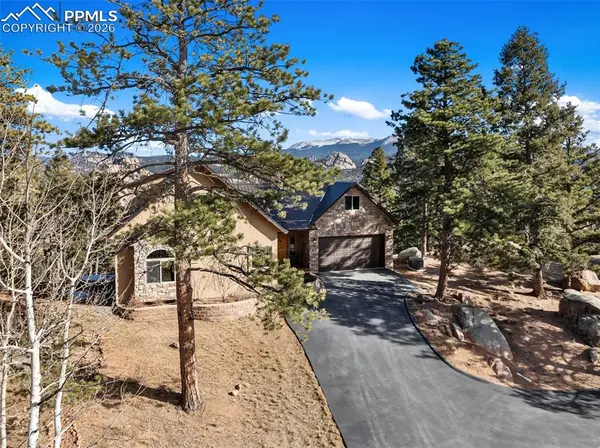 146 Conifer CIR, Florissant, CO 80816