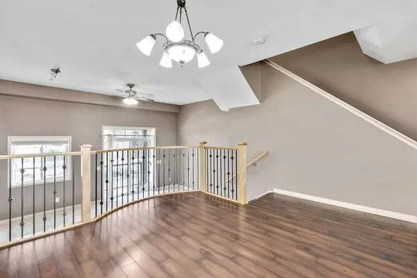 331 Strathcona CIR, Strathmore, AB T1P 0B1