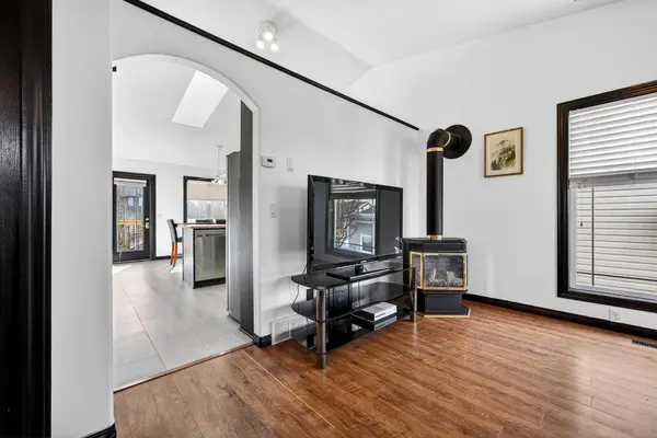 1503 Thorburn DR SE, Airdrie, AB T4A 2C6