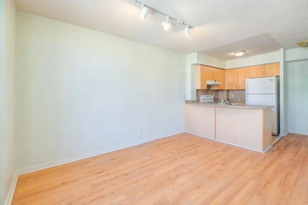 3 Sudbury ST #304, Toronto C01, ON M1J 3W6