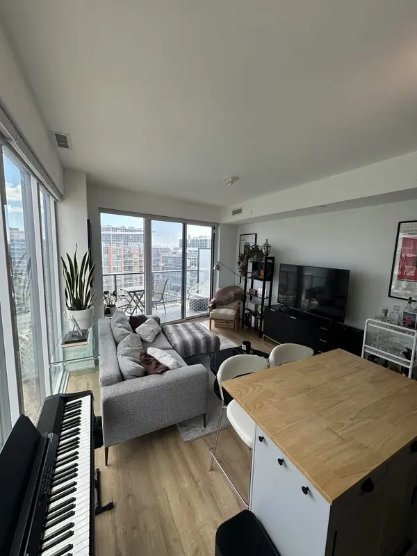 135 East Liberty ST #2010, Toronto C01, ON M6K 0G7