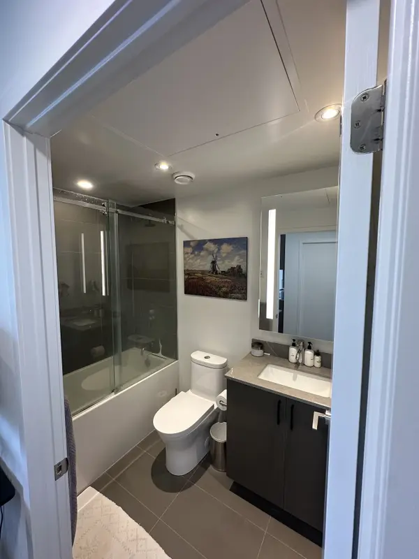 135 East Liberty ST #2010, Toronto C01, ON M6K 0G7