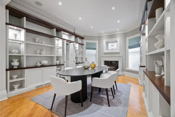 46 Lowther AVE, Toronto C02, ON M5R 1C6