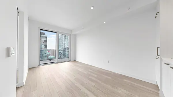 634 Church ST #2907, Toronto C08, ON M4Y 0G9