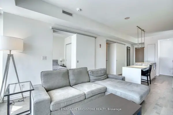 1 Bloor ST E #1306, Toronto C08, ON M4W 0A8