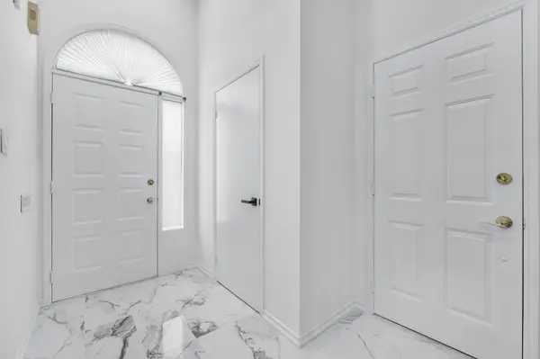 43 Riverglen DR, Georgina, ON L4P 3K7