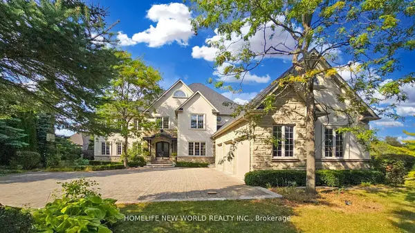 198 Kennedy ST W, Aurora, ON L4G 2L7