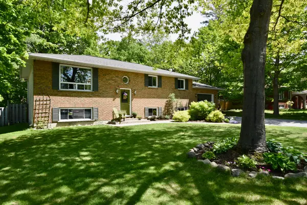 3861 East ST, Innisfil, ON L9S 2L9