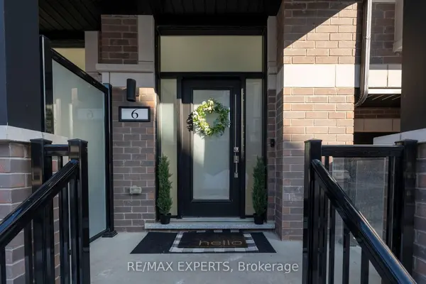 6 Hughes LN, New Tecumseth, ON L0G 1W0