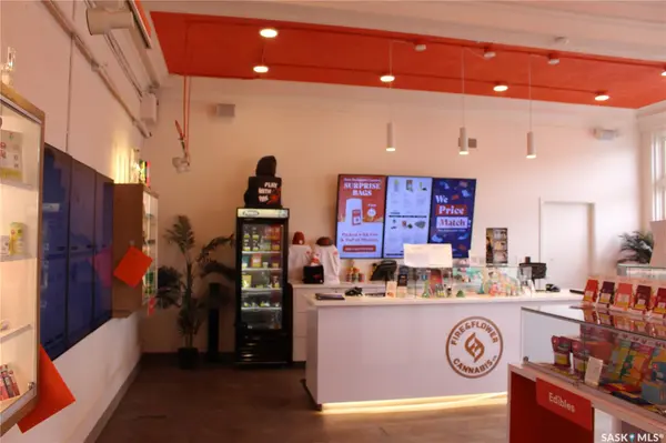 103 Main STREET N, Moose Jaw, SK S6H 0V9