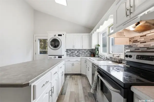 27 Lindsay DRIVE, Saskatoon, SK S7H 3E2