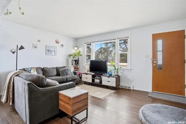 1117 Taylor STREET E, Saskatoon, SK S7H 1W6