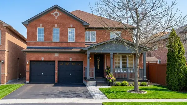 65 Fairhill AVE, Brampton, ON L7A 2E8