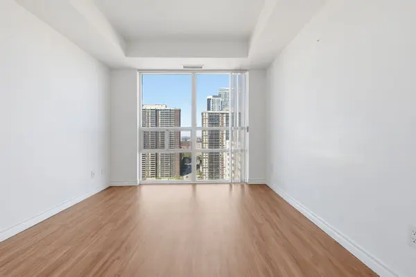 5 Michael Power PL #2109, Toronto W08, ON M9A 0A3