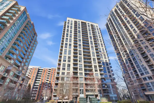 5 Michael Power PL #2109, Toronto W08, ON M9A 0A3