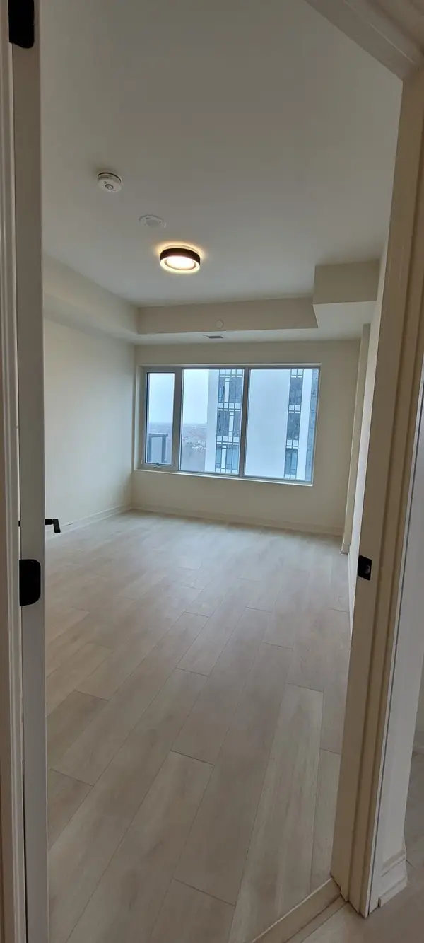 8020 Derry RD #808, Milton, ON L9T 9N7