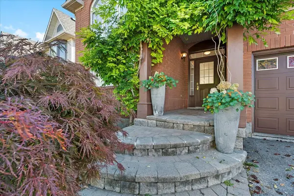 1578 French GDNS, Milton, ON L9T 5L5