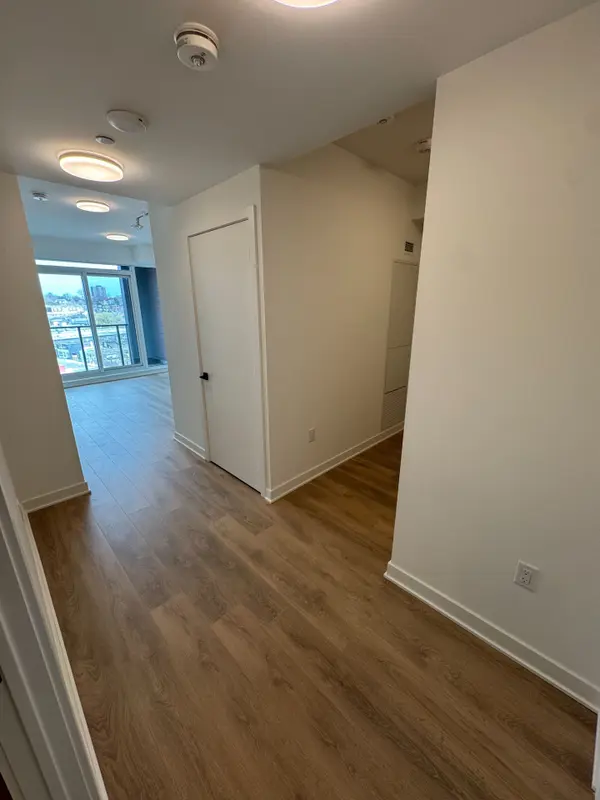 1185 Dupont ST #621, Toronto W02, ON M6H 0G5