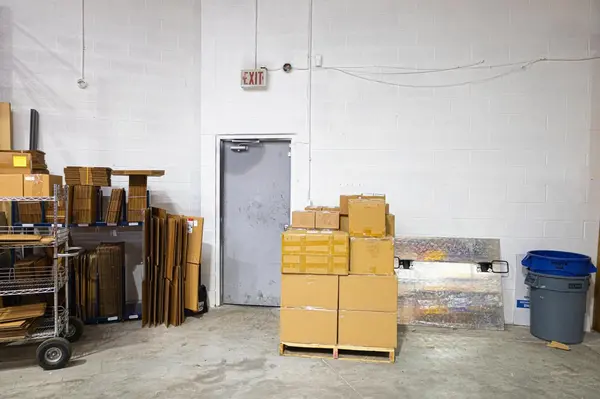 1111 Flint RD ##11, Toronto W05, ON M3J 3C7