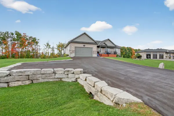 305 Moore CRES, North Grenville, ON K0G 1J0