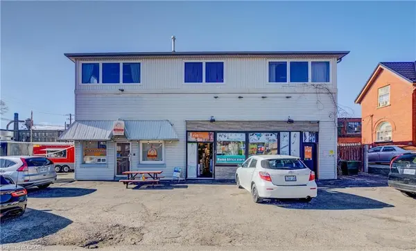 150 VICTORIA ST N, Kitchener, ON N2H 5C6