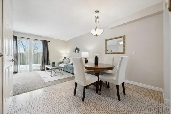 31 Greengate RD #205, Guelph, ON N1H 6R3