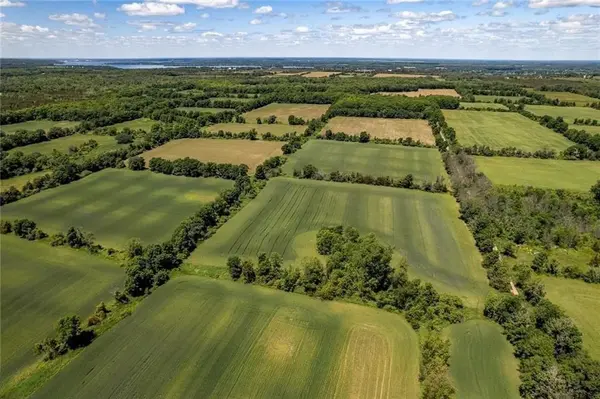 3292 County Road 8 N/A, Prince Edward County, ON K0K 2T0