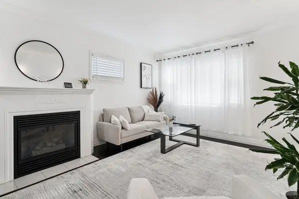 105 Glenridge AVE, St. Catharines, ON L2R 4X5