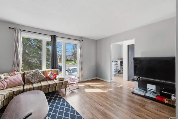 287 Sutherland DR, Kingston, ON K7K 5Y6