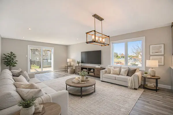 1206 Ste Marie RD, Russell, ON K0A 1W0