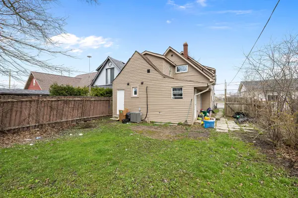 313 Gilmore RD, Fort Erie, ON L2A 2M9