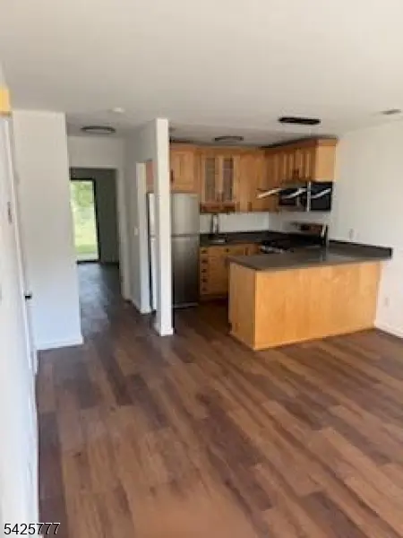 407 Orchard Meadows Dr, Union Twp., NJ 07083