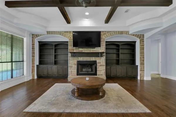 6625 Gehrig Circle, Burleson, TX 76028