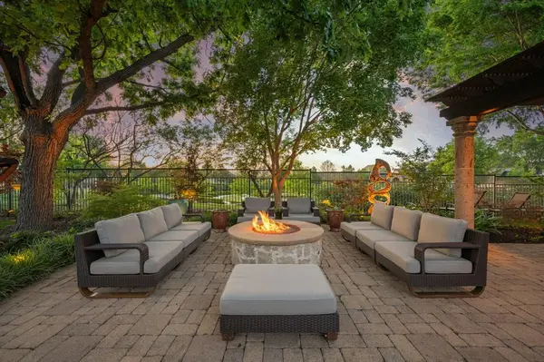 1008 Excalibur Boulevard, Lewisville, TX 75056