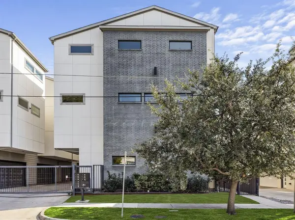 4222 Roseland Avenue #102, Dallas, TX 75204