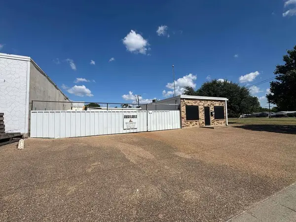 5115 Stanley Keller Road, Haltom City, TX 76117