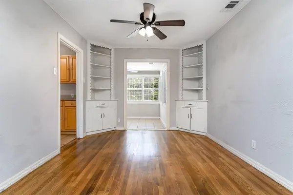 7802 Morton Street, Dallas, TX 75209