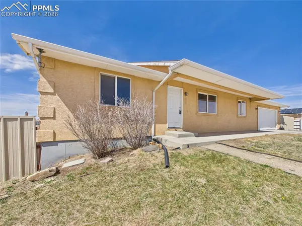 71 S Citadel CIR, Pueblo West, CO 81007